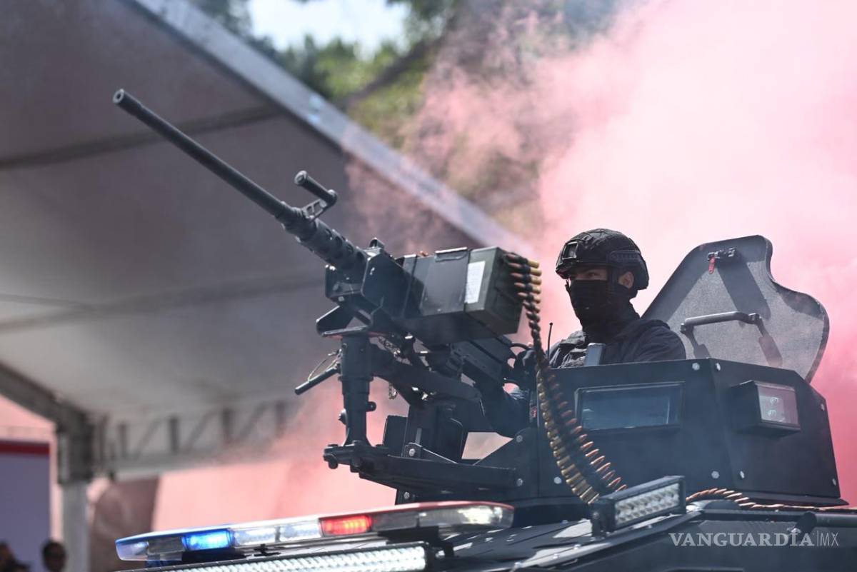 $!Equipos antidrones fueron exhibidos durante el recorrido sobre el bulevar Venustiano Carranza.