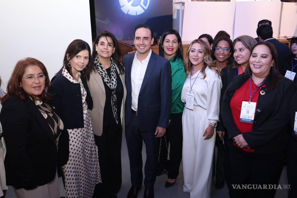 $!Representantes industriales de distintas regiones del País participaron en el encuentro para abordar los retos de la inversión, la productividad y la competitividad nacional.