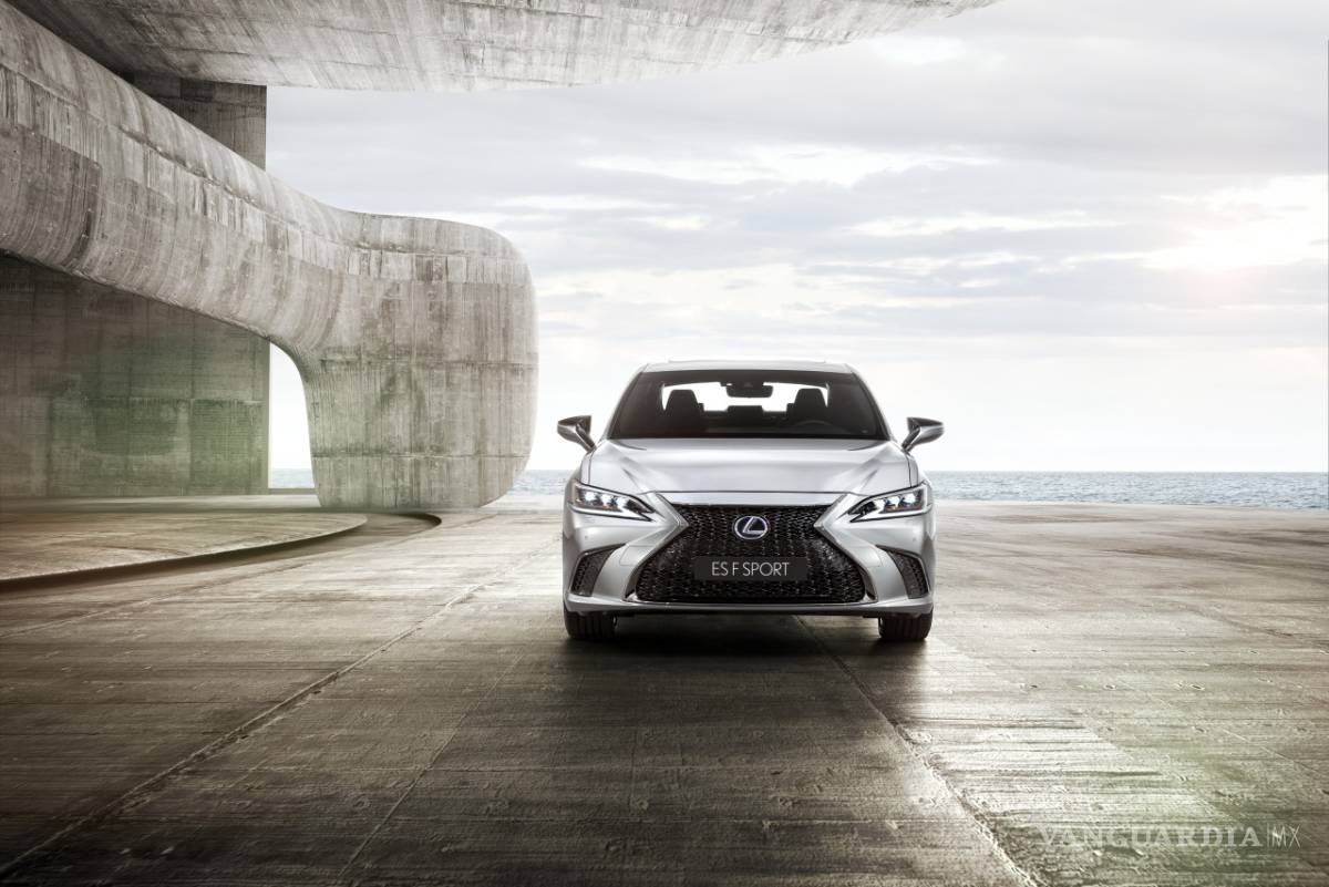 $!El nuevo Lexus ES se presentó en Pekín