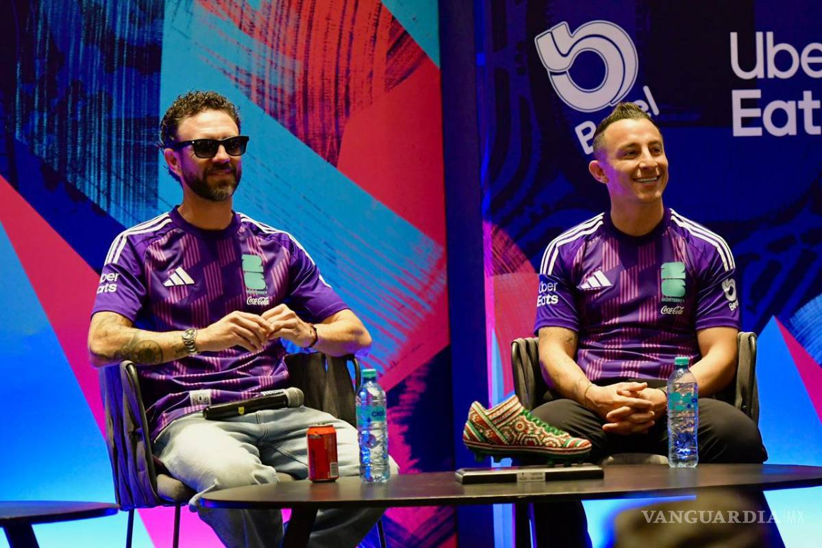 $!Miguel Layún y Andrés Guardado destacaron la importancia de recuperar el futbol como entretenimiento, durante la conferencia de prensa previa al partido.