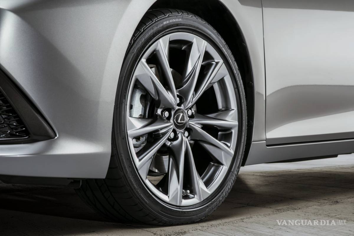 $!El nuevo Lexus ES se presentó en Pekín