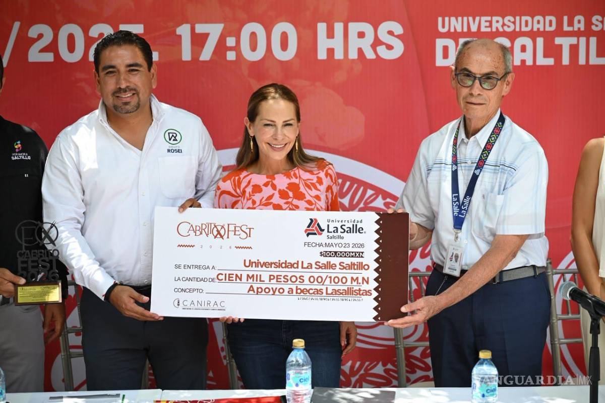 $!Canirac Saltillo entregó un cheque simbólico de 100 mil pesos a la Universidad La Salle, derivado del Festival del Cabrito.