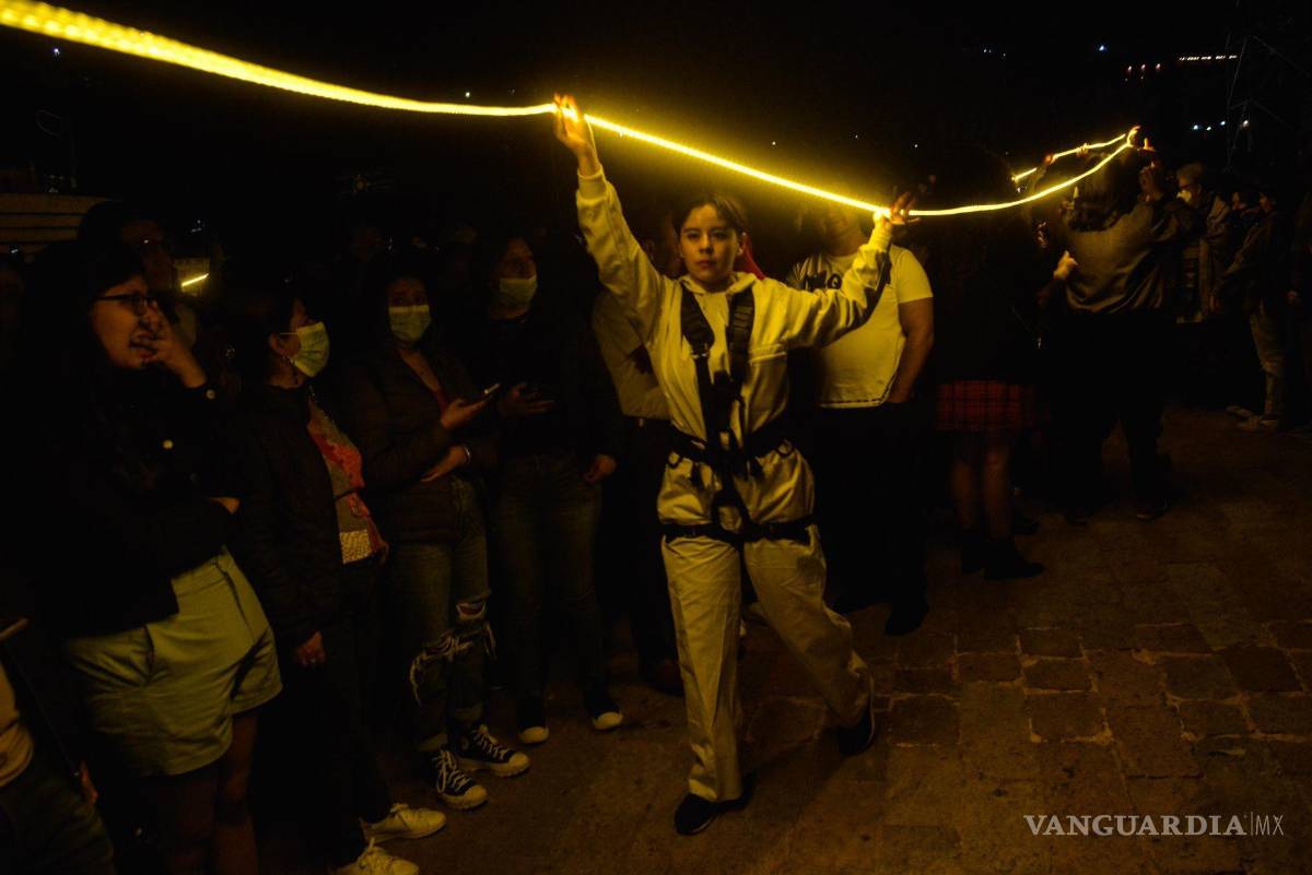 $!La Fura dels Baus, compañía de teatro originaria de España, presentó En un lugar de Guanajuato en el marco del 50 Festival Internacional Cervantino (FIC).