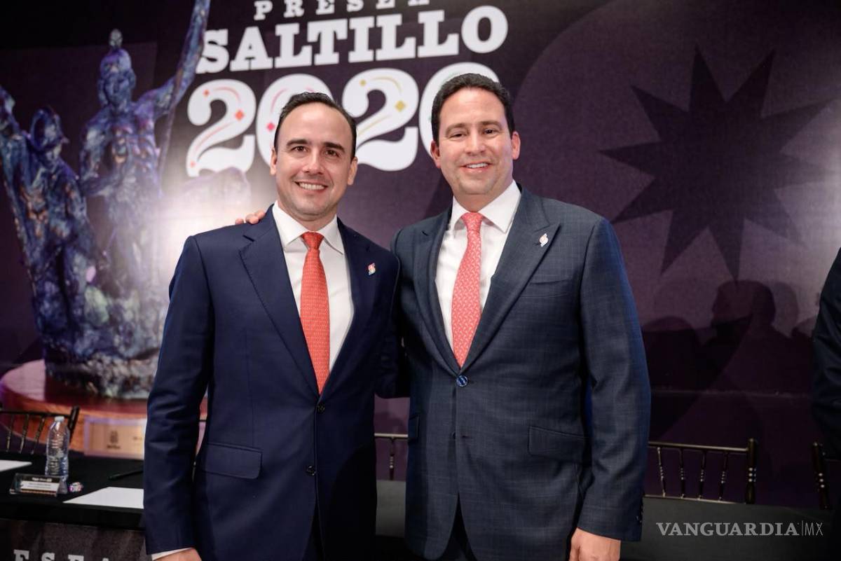 $!El gobernador Manolo Jiménez y el alcalde Javier Díaz encabezaron la entrega de la Presea Saltillo 2026 como parte de los festejos por el aniversario de la ciudad.