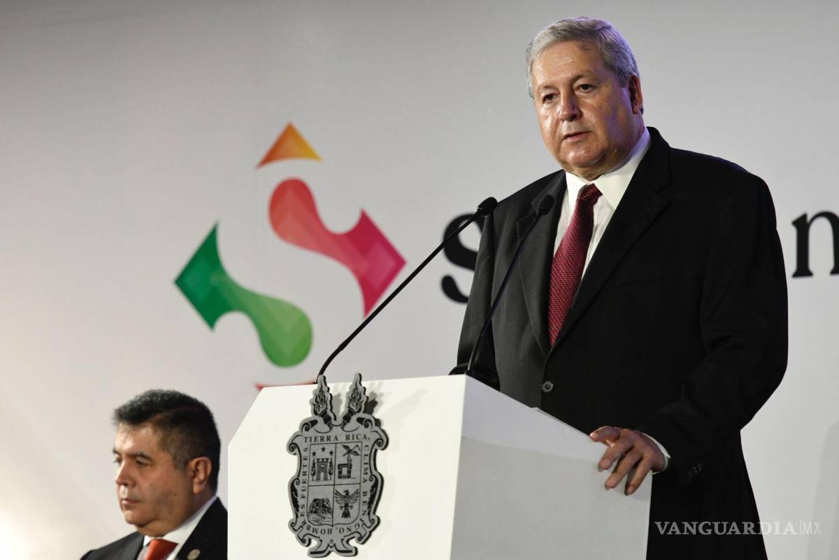 $!José María Fraustro Siller, con el 53.3 por ciento de aprobación, se ubica en el lugar 26.