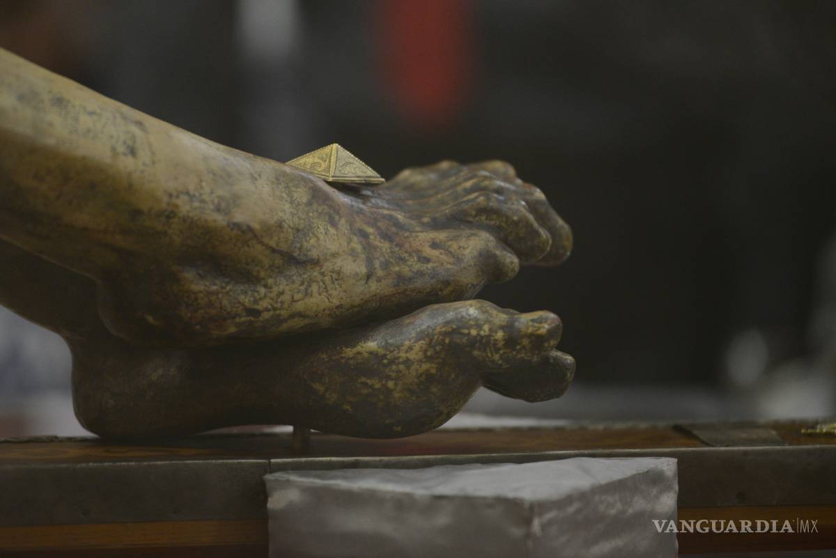 $!Hay en Saltillo dos astillas de la cruz en la que crucificaron a Jesús