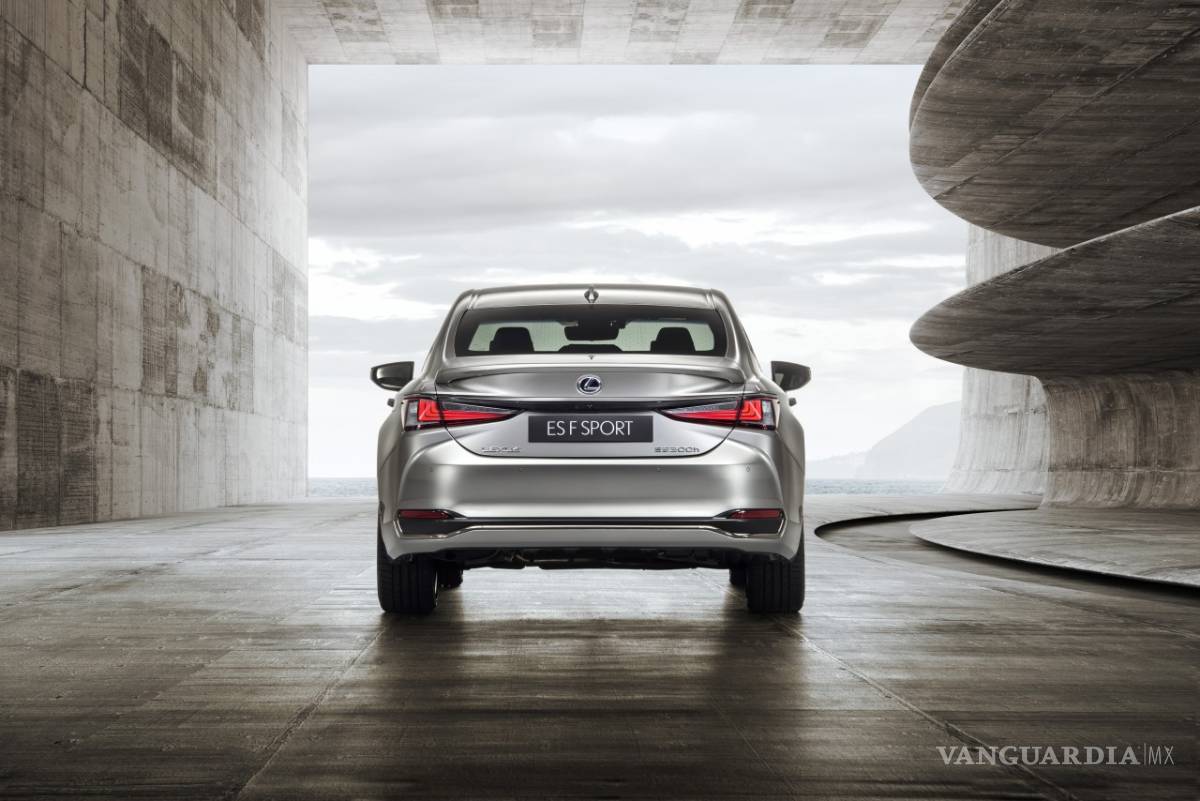 $!El nuevo Lexus ES se presentó en Pekín