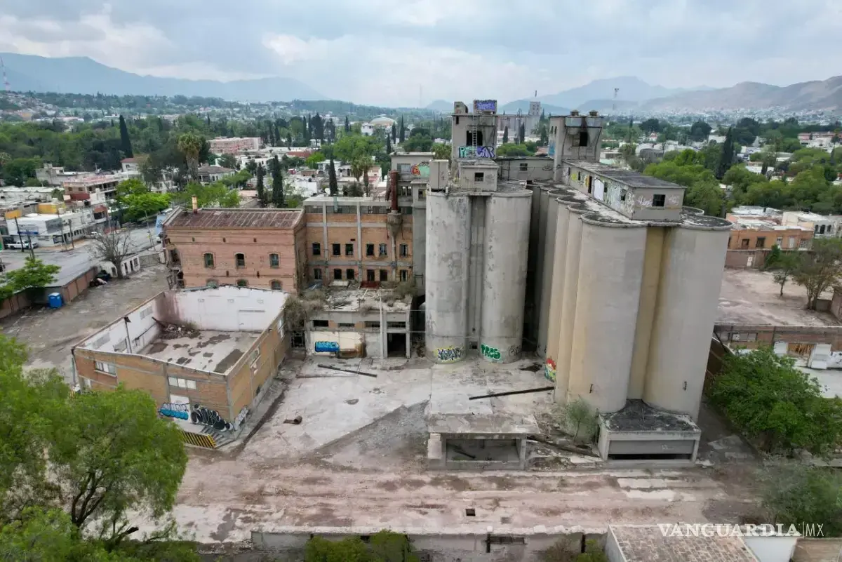 $!El inmueble, construido en 1856, es considerado monumento histórico y su restauración se realiza bajo supervisión del INAH.