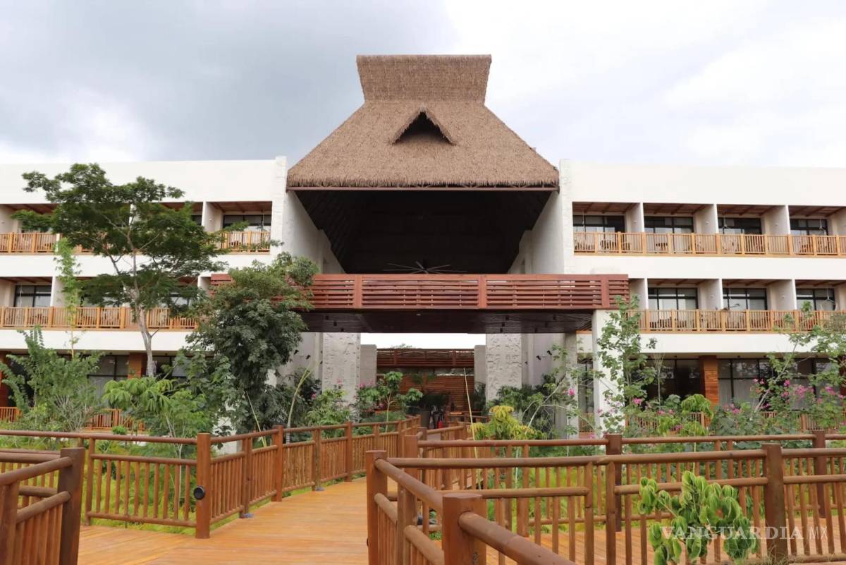 $!Hotel Tren Maya Edzná construido en el tramo 1 del Tren Maya a tan solo un kilómetro de la imponente zona arqueológica de Edzná.