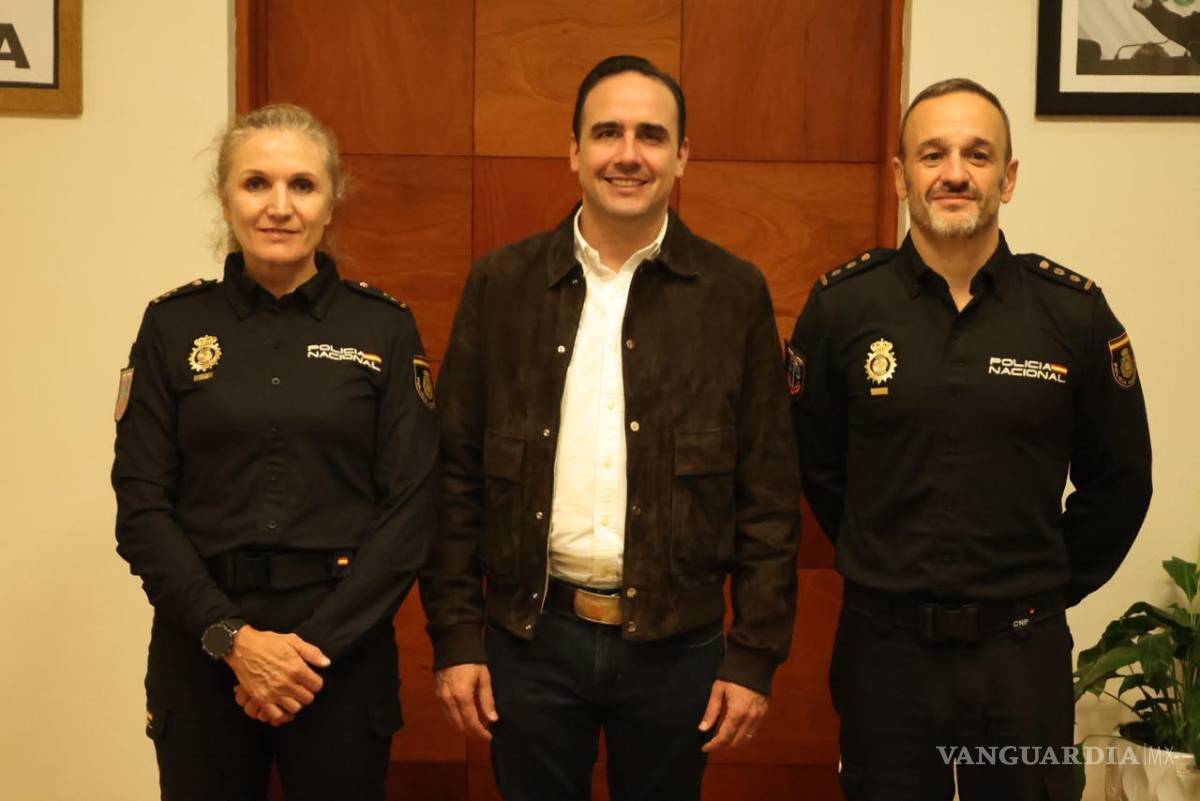 $!Especialistas de la Policía Nacional de España comparten protocolos para entrevistar a víctimas, evaluar riesgos y coordinar medidas de protección.