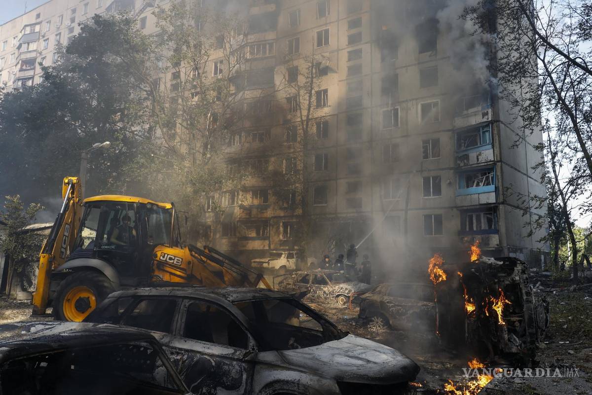 $!Las fuerzas rusas han lanzado una fuerte ofensiva contra la ciudad ucraniana de Jarkiv.