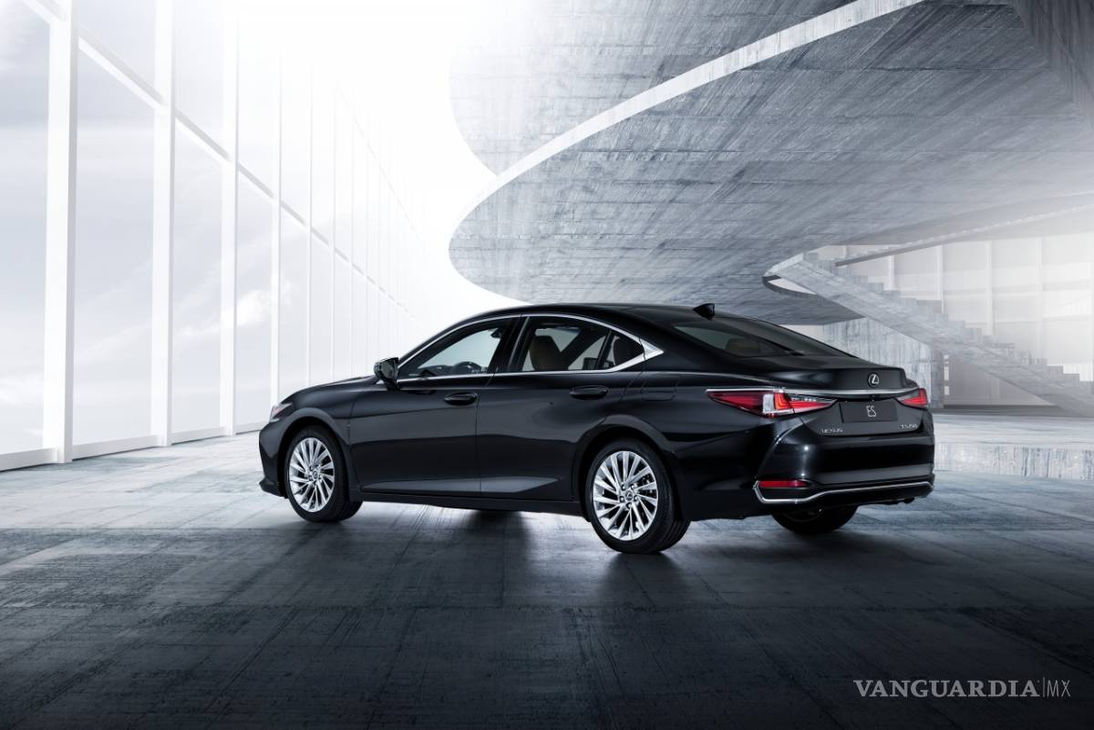 $!El nuevo Lexus ES se presentó en Pekín
