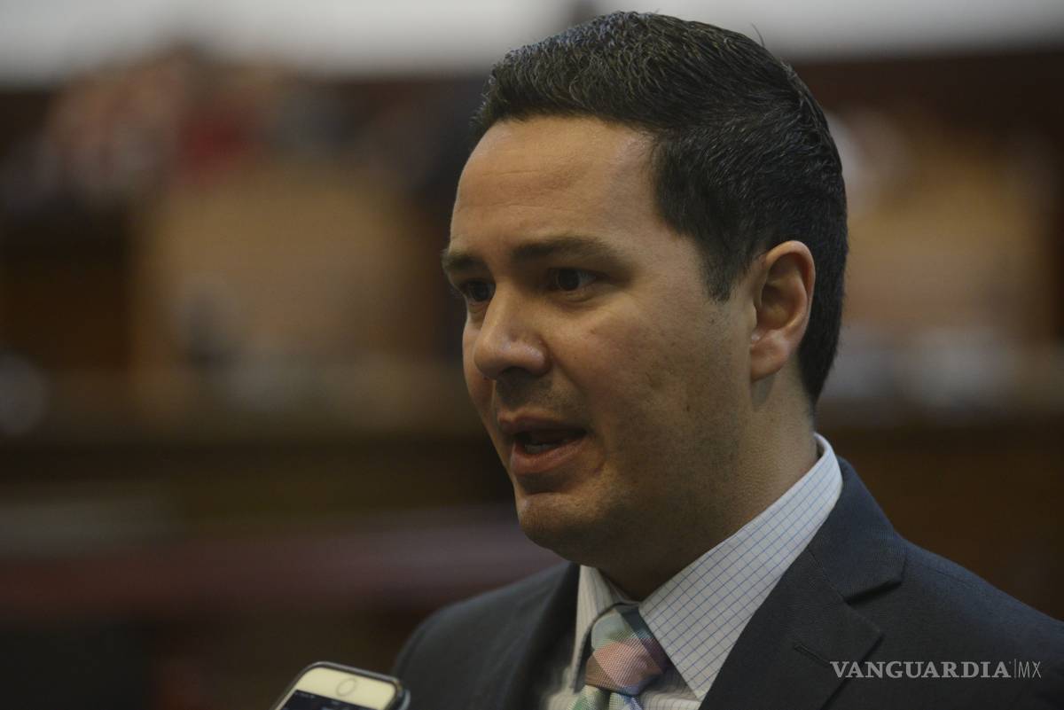 $!Política migratoria de EU violenta derechos humanos, dice diputado panista de Coahuila