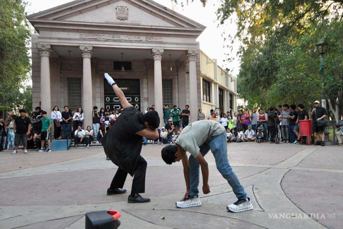 $!‘Farmear el Aura’ sigue encendiendo Saltillo: continúan las batallas en parques y plazas