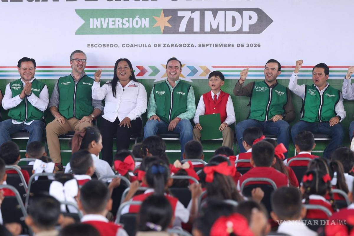 $!Más de 90 mil estudiantes de escuelas rurales y urbano-marginadas recibirán uniformes y calzado escolar.