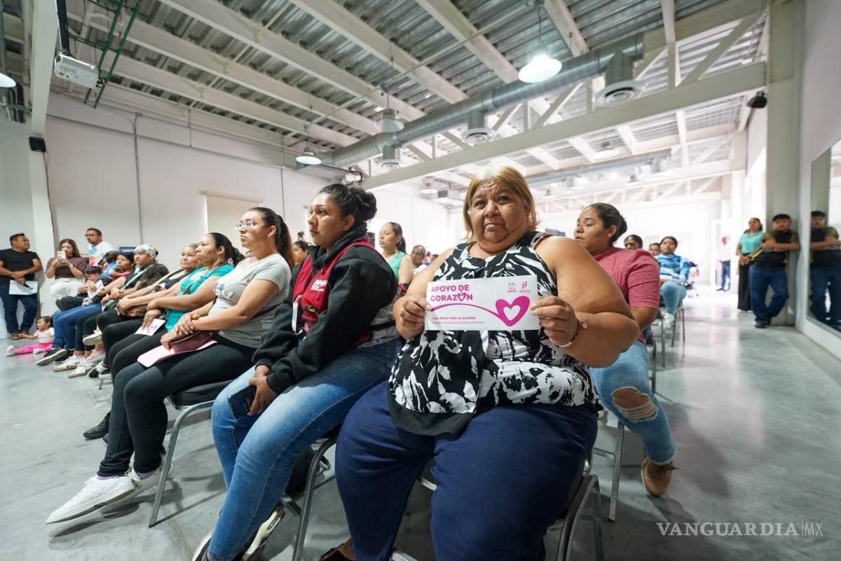 $!Las beneficiarias recibieron respaldo económico para contribuir a mejorar sus condiciones de vida.
