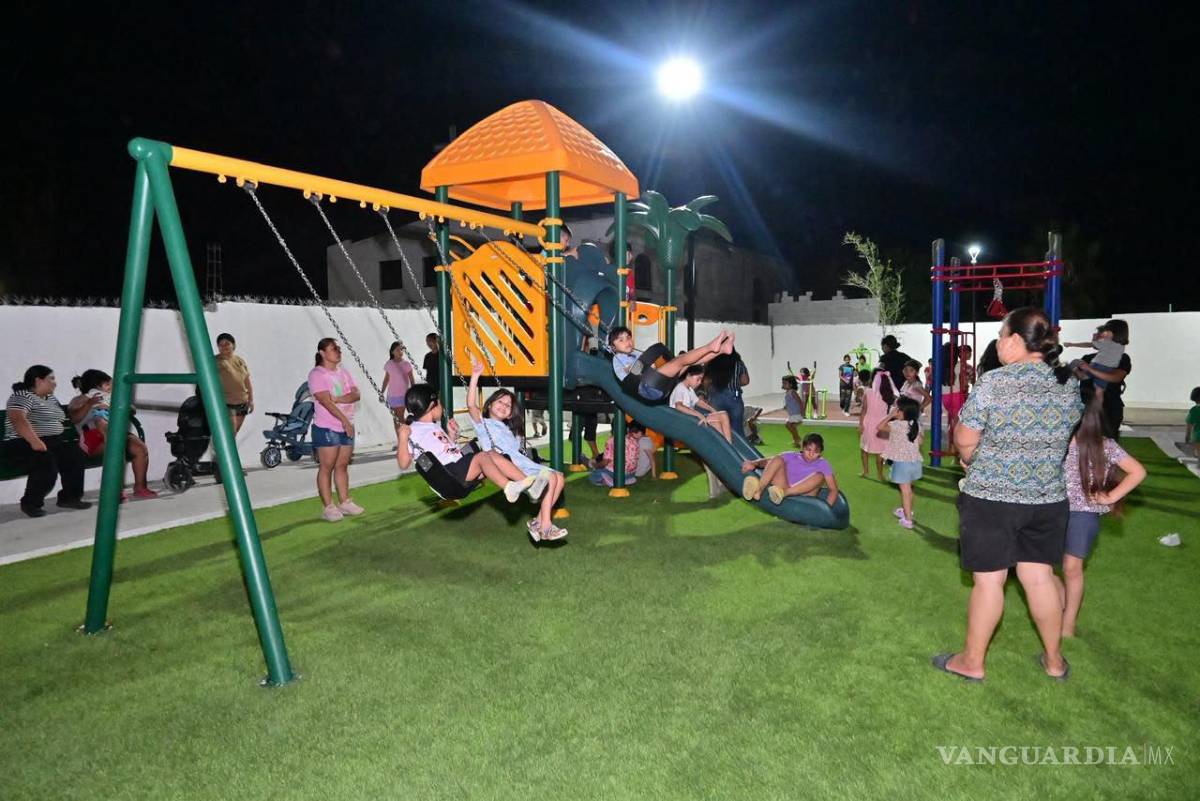 $!Habitantes utilizaron uno de los espacios públicos intervenidos dentro de las acciones de infraestructura municipal.