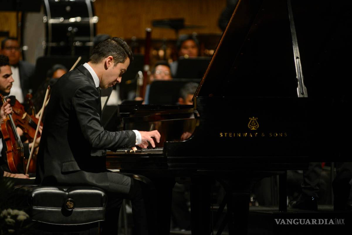 $!¡Feliz aniversario al Teatro de la Ciudad!