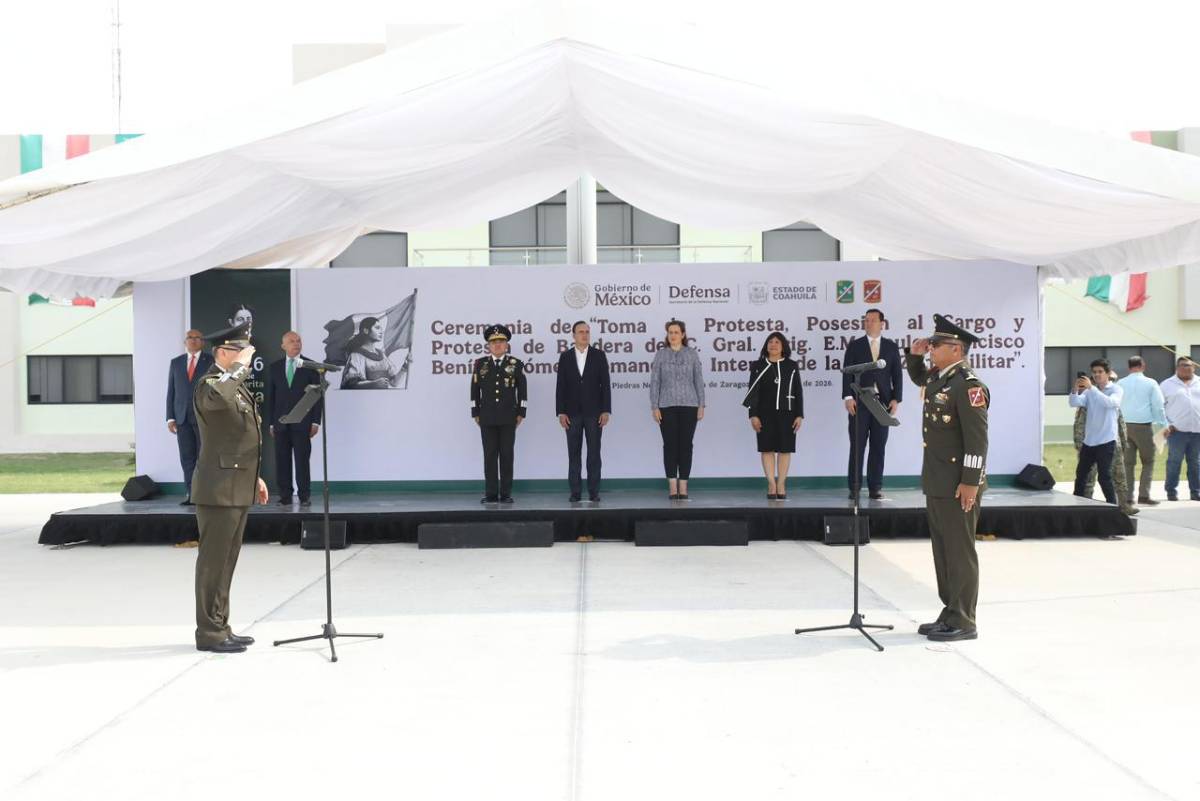 $!La ceremonia reunió a representantes de los tres órdenes de gobierno y mandos de las fuerzas armadas en Piedras Negras.