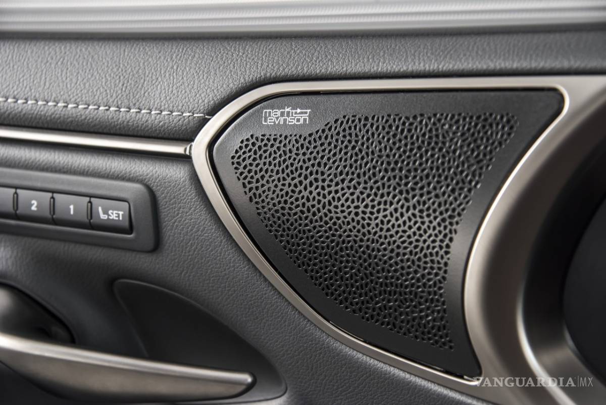 $!El nuevo Lexus ES se presentó en Pekín