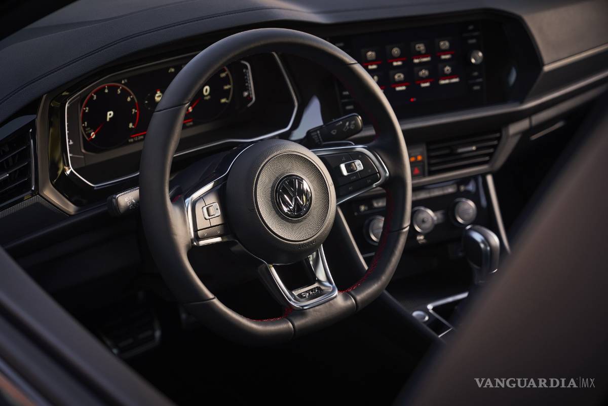 $!Volkswagen Jetta GLI 2019 ya está en México, checa precios, versiones y equipamiento