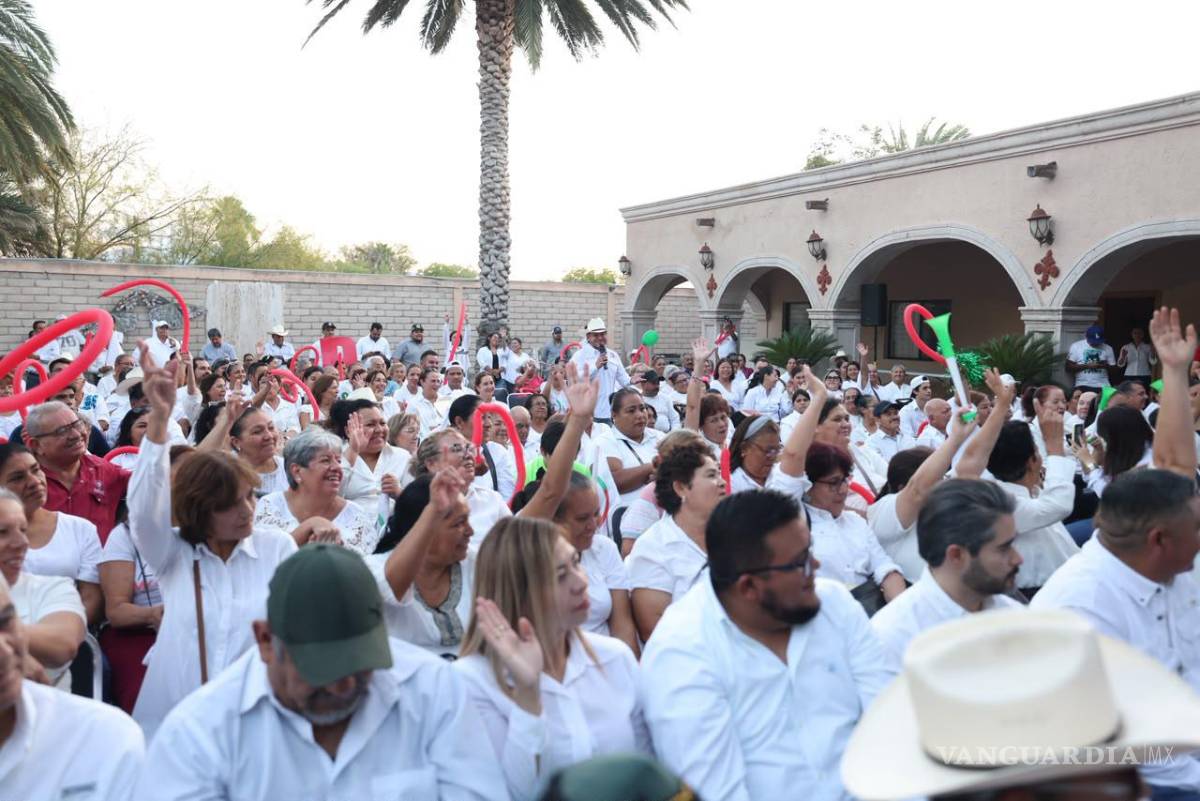 $!Representantes municipales, legisladores y liderazgos regionales participaron en los encuentros del priismo en la Región Centro.