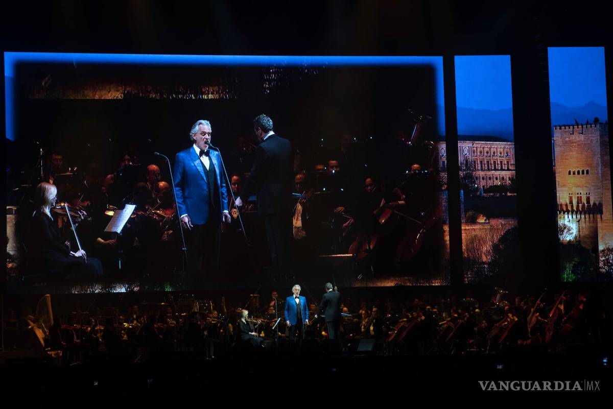 $!Andrea Bocelli pinta con su voz una obra de arte aunado de la Orquesta Filarmónica del Desierto de Coahuila