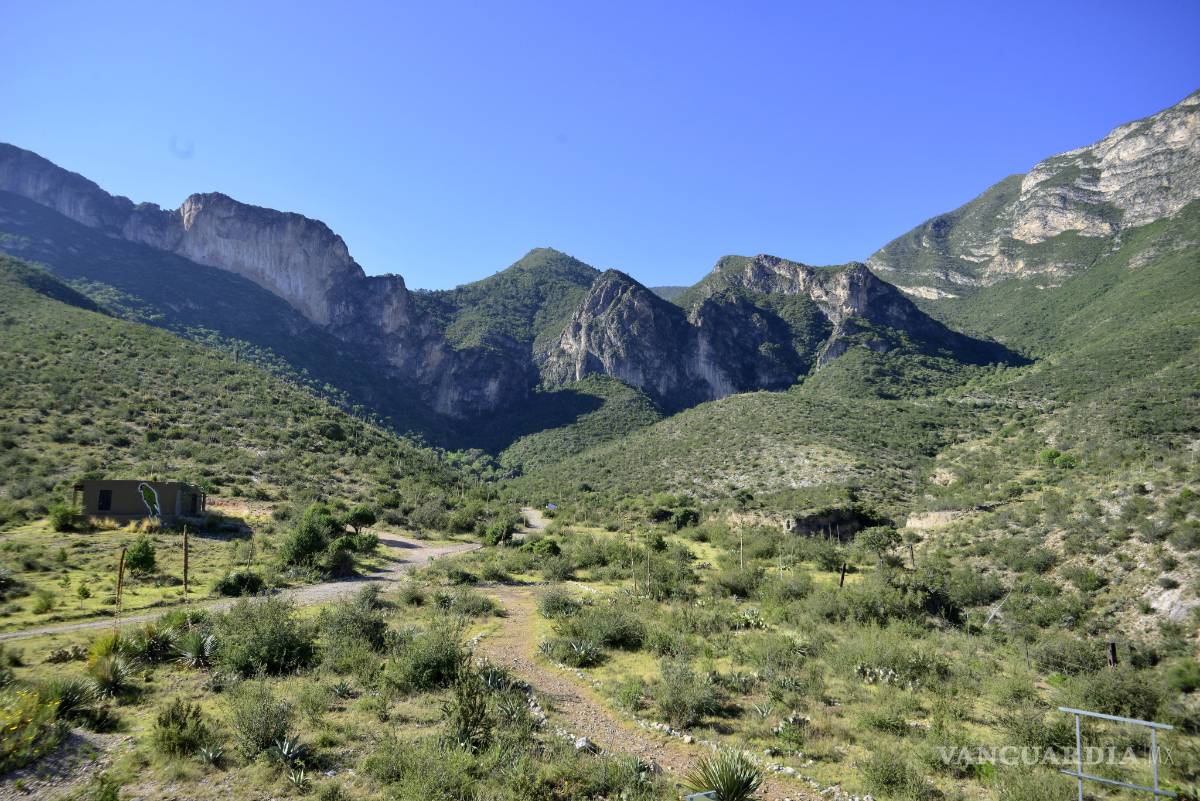 $!Recorren Sierra de Zapalinamé como si fuera un salón de clases