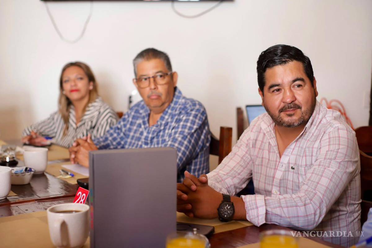 $!Autoridades y ciudadanos analizaron acciones para fortalecer la imagen y promoción turística de Arteaga.