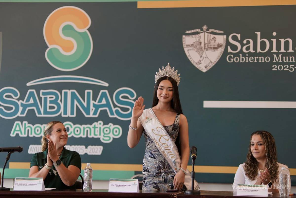 $!El Ayuntamiento y el Comité de Reinado presentaron oficialmente la convocatoria para el certamen Reina de Sabinas 2026. FOTO: CORTESÍA