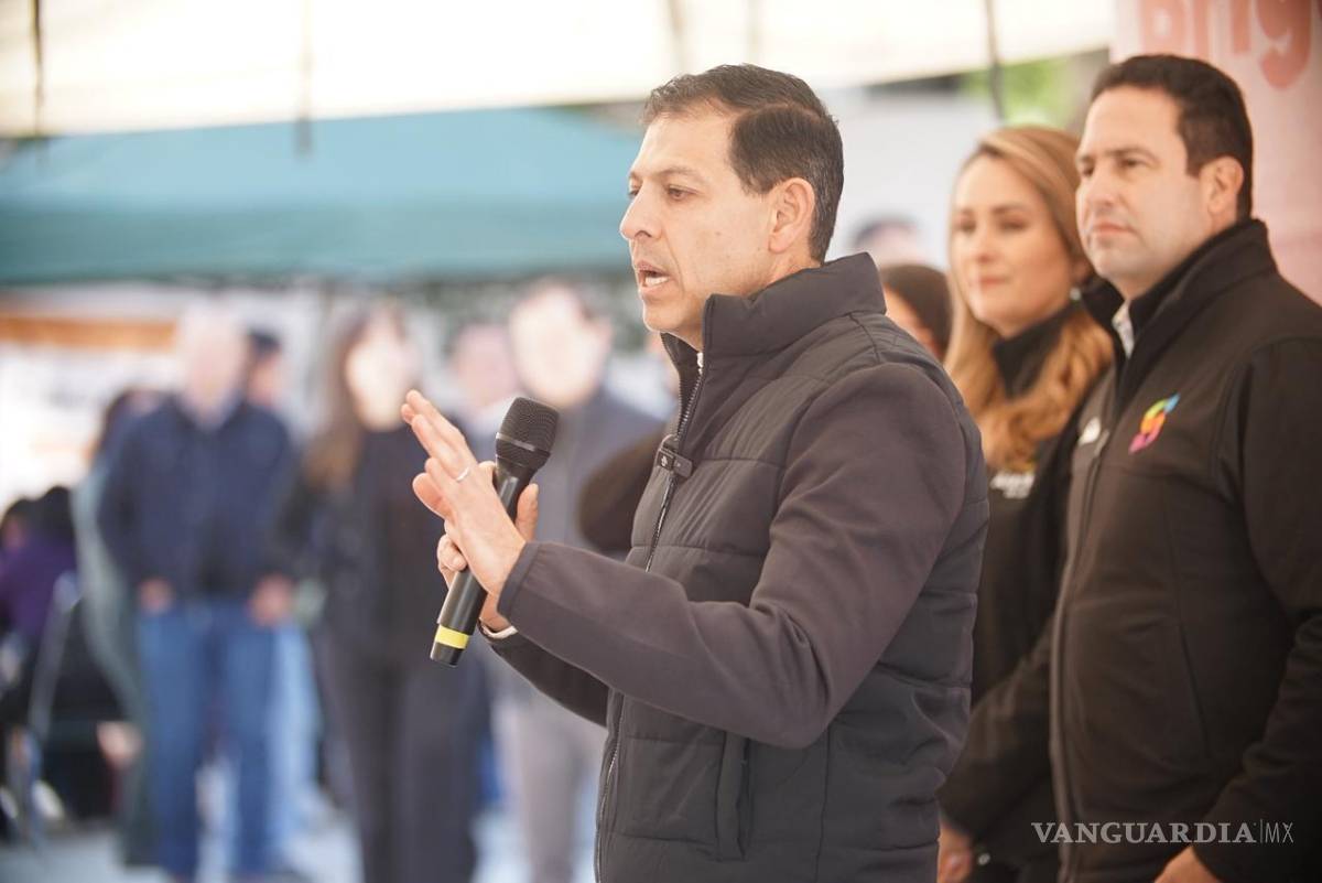 $!El rector Octavio Pimentel Martínez destacó la colaboración entre la UAdeC y el DIF Saltillo para impulsar acciones en beneficio del alumnado.