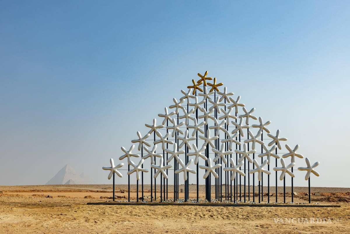 $!Instalación artística “Como arriba, así abajo” del artista egipcio Mohamed Banawy en exhibición en la tercera edición de la exposición “Forever is Now”.