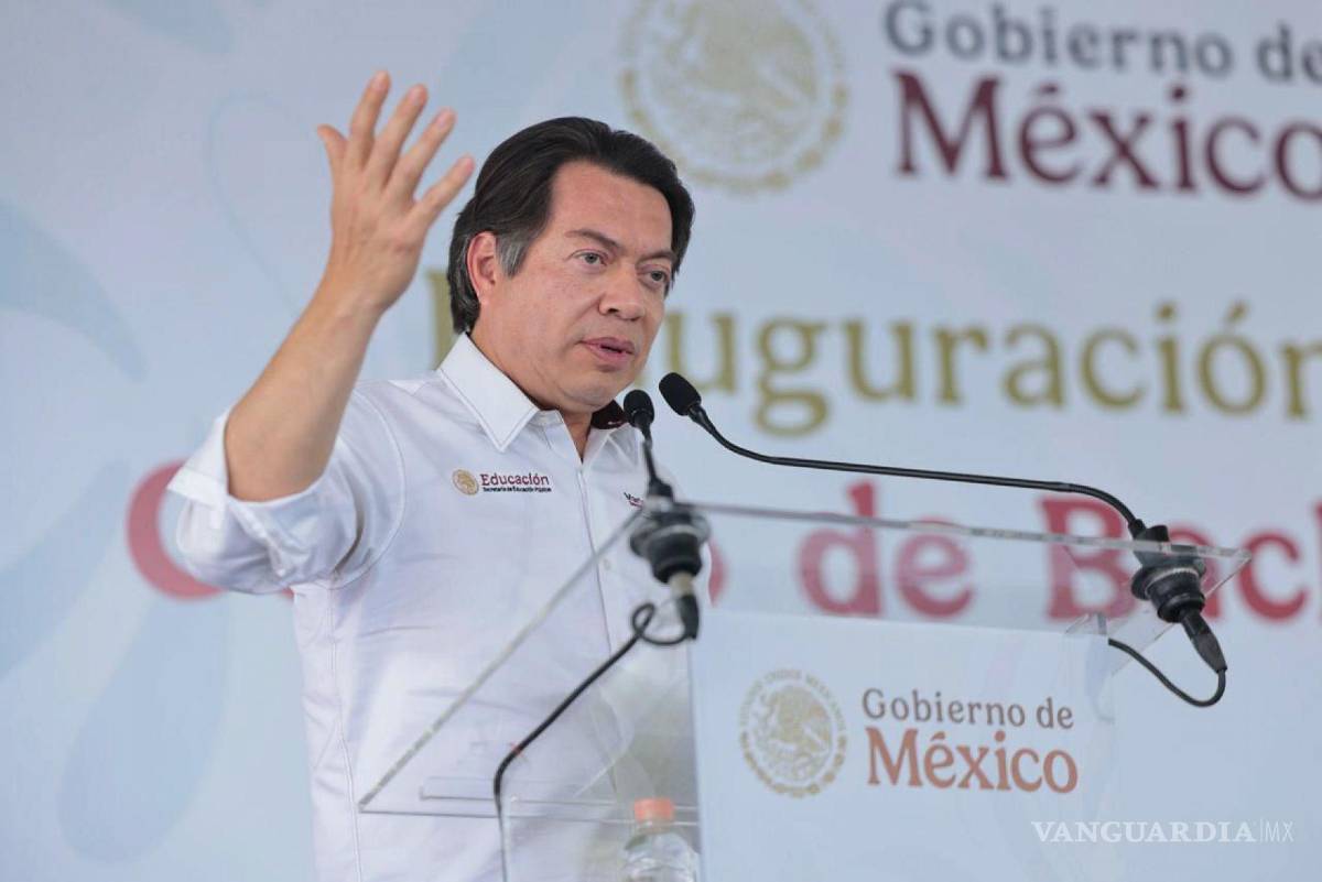 $!Mario Delgado, secretario de Educación Pública, durante la inauguración del del Centro de Bachillerato Tecnológico Agropecuario No. 331.