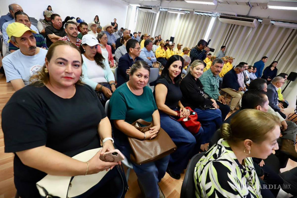 $!La integración del comité reúne a 19 representantes de dependencias ambientales, áreas municipales y otros sectores vinculados con el desarrollo urbano y la conservación del territorio.
