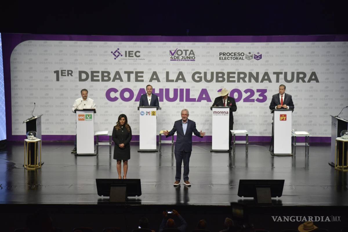 $!El formato del debate del pasado domingo sigue causando polémica en redes sociales y círculos políticos.