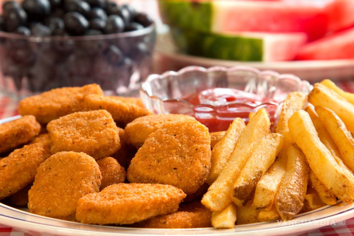 $!¿Ya casi sales a comer? Trata de evitar estos 10 alimentos de 'fast food'