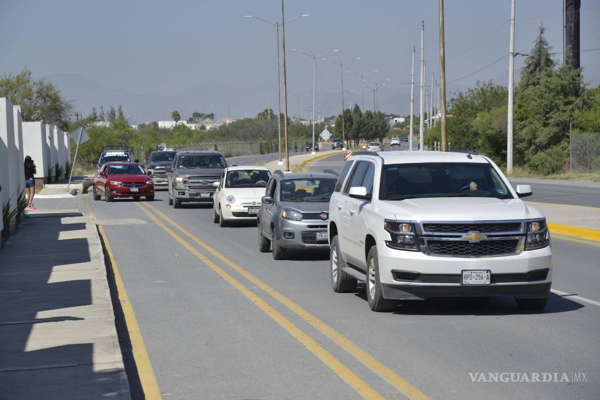 $!Se manifiestan con caravana para pedir solución inmediata a inundaciones en el norte de Saltillo