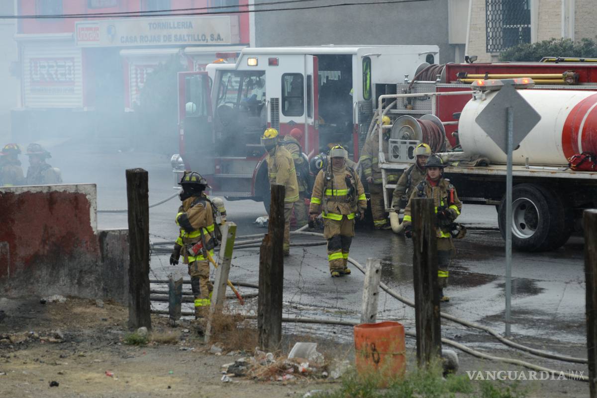 $!Tradición en cenizas, se quema 'Los Tacos de Checo'; en redes lo lamentan