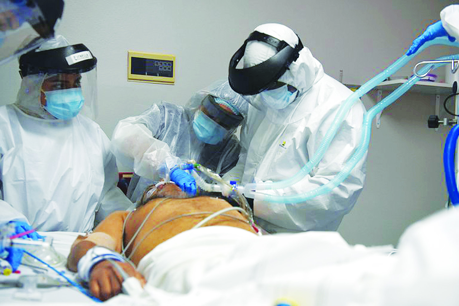 $!COVID-19 al acecho: Síntomas de alerta para ir a un hospital