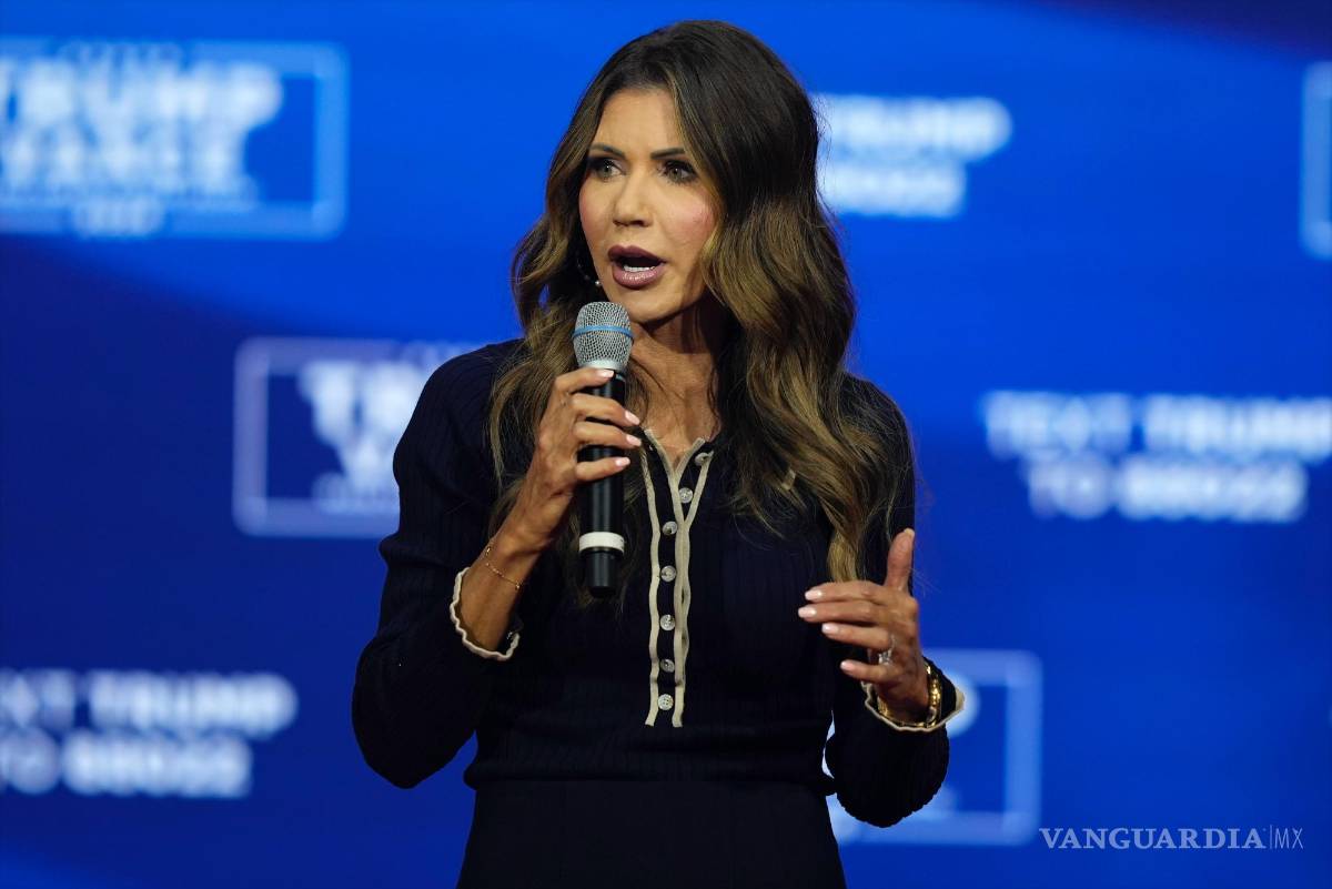 $!Donald Trump eligió la gobernadora de Dakota del Sur, Kirsti Noem como la encargada del Departamento de Seguridad Nacional (DHS).