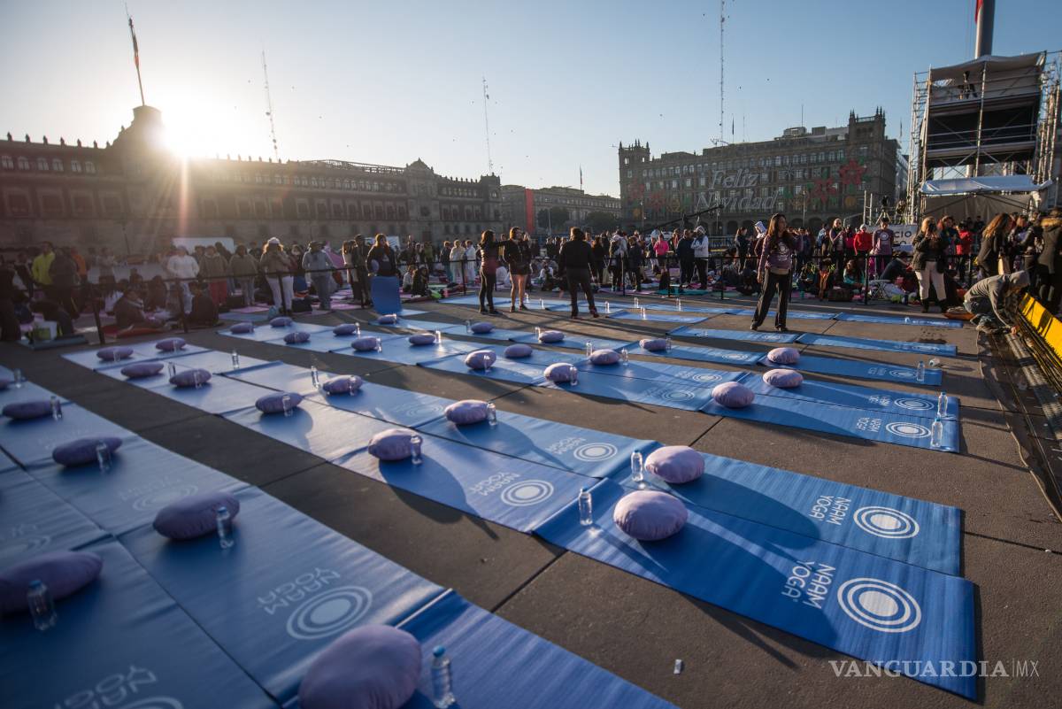 $!Dándole Voz a la Paz: Más de 300 mil personas se reúnen para meditar por la paz y la sanación