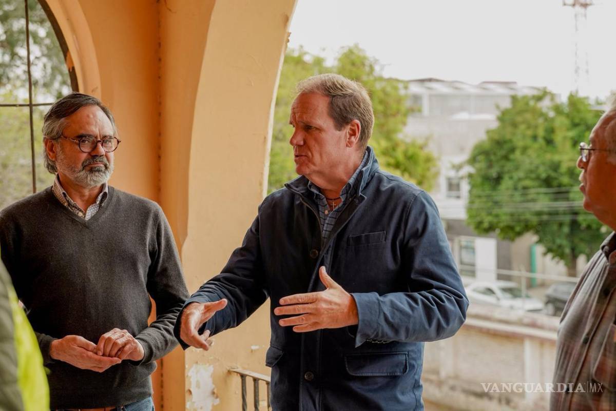 $!El director de Obras Públicas, Juan Adolfo Von Bertrab Saracho, dio cuenta de las obras.