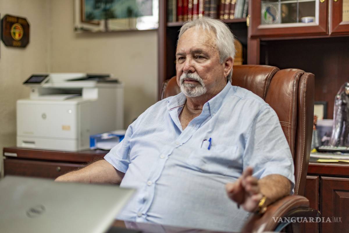 $!Ignacio Peña Treviño del CILA, no ve un desecamiento total en el futuro, pero refiere que están a la espera de la temporada de huracanes