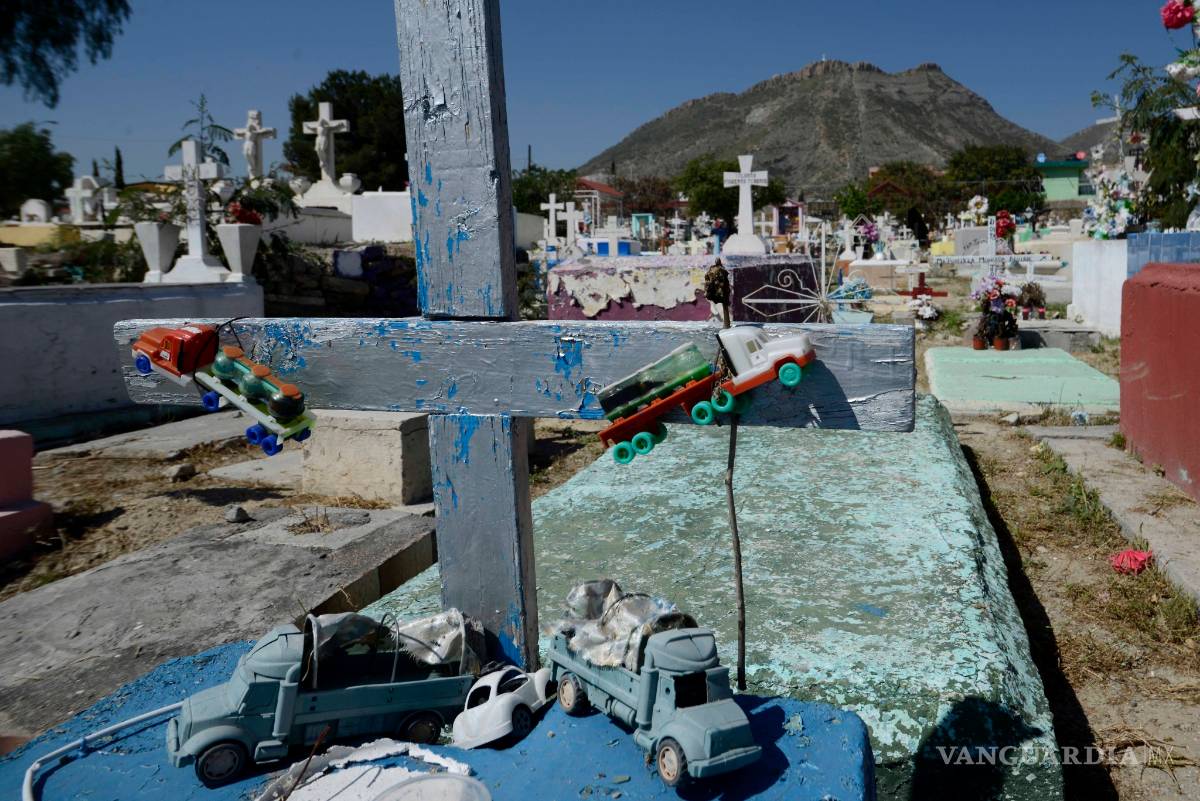 $!Figuras y objetos en el silencio sepulcral