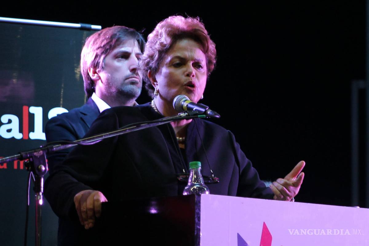 $!'Libre o preso, Lula será elegido presidente' de Brasil: Rousseff