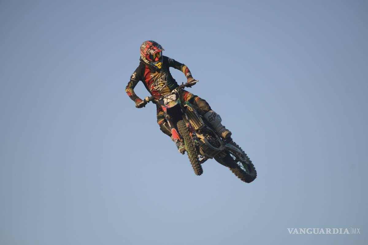 $!Wheels Master Show en la Arena 8 Segundos enciende los ánimos a los saltillenses