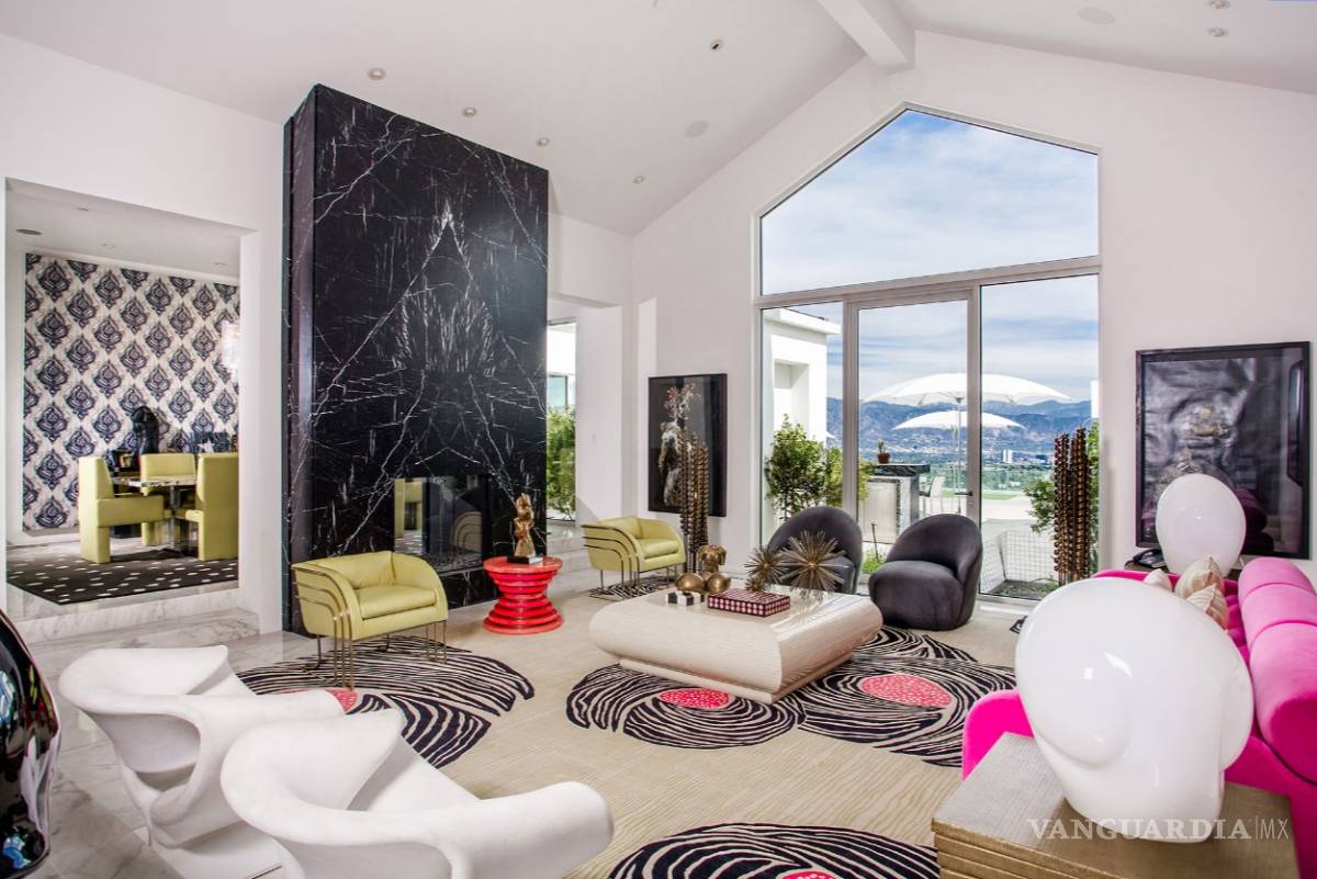 $!Conoce la mansión que Gwen Stefani vendió por 430 millones de pesos