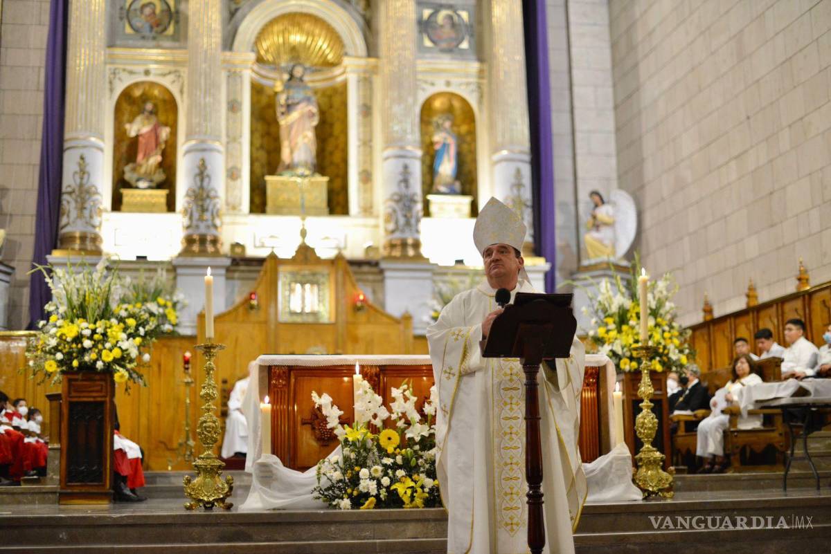 $!“Seamos fieles transmisores de generación en generación de estas enseñanzas y experiencias de fe que el señor Jesús nos ha entregado”, dijo durante la misa el obispo.