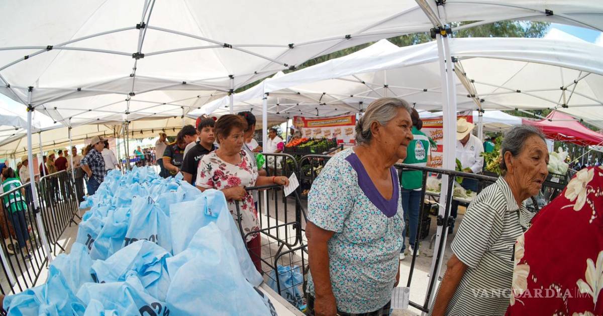 Ramos Arizpe: familias de Paredón reconocen impacto del Mercadito de a Peso en su economía