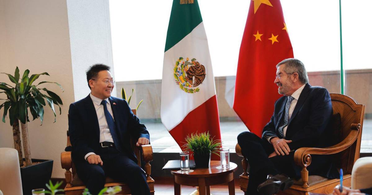 ‘Cordial y productiva’: Así fue la reunión entre SRE y embajador de China en México